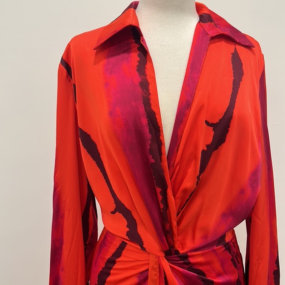 COPY - RED, LONG SLEEVE MAXI DRESS, SIZE LARGE FRONT SPLIT, - Picture 2 of 7